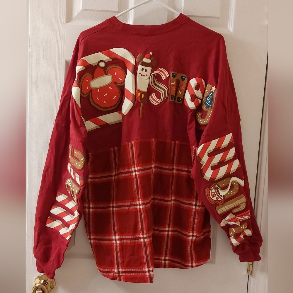 DISNEY WORLD Christmas Spirit Jersey Size L